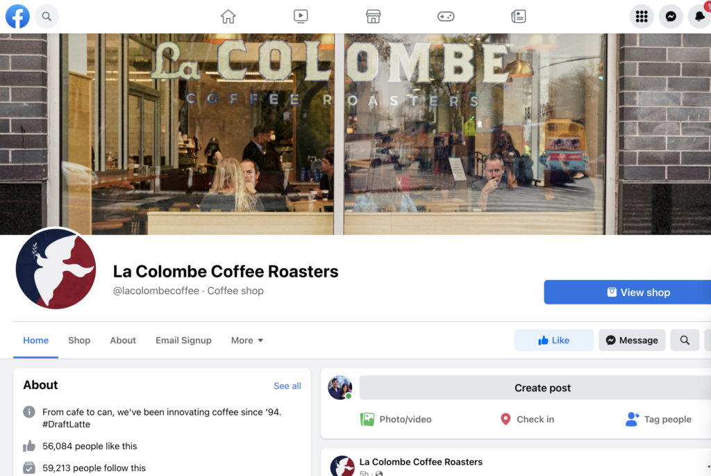 La Colombe咖啡烘焙师的Facebook页面和一张展示他们其中一家咖啡店橱窗的大图。